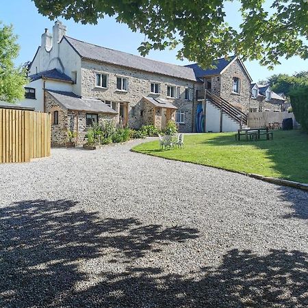 The Old Rectory: Historic Glebe House Near Coastal Attractions Apartment Bude Exterior photo